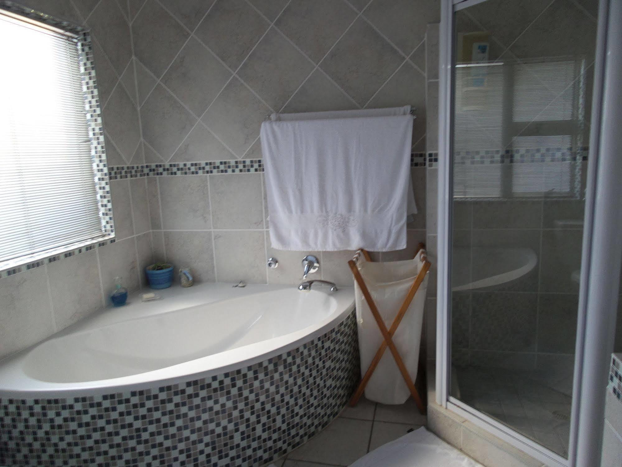 Sunbird View Apartment Langebaan Ngoại thất bức ảnh